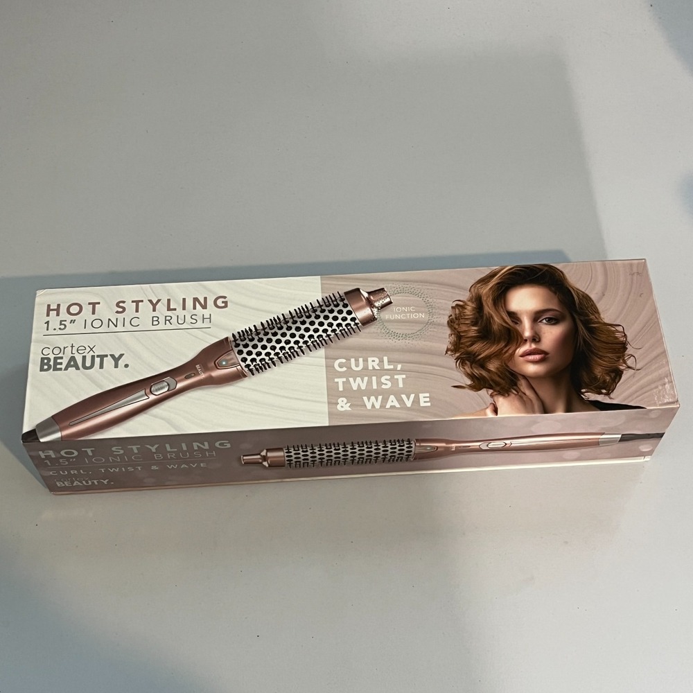 Cortex Beauty Hot Styling 1.5" Ionic Brush Curl Twist & Wave Swivel CordLIKE NEW
